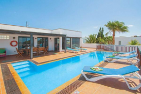  Maria Puerto del Carmen Lanzarote  Пуерто Кармен